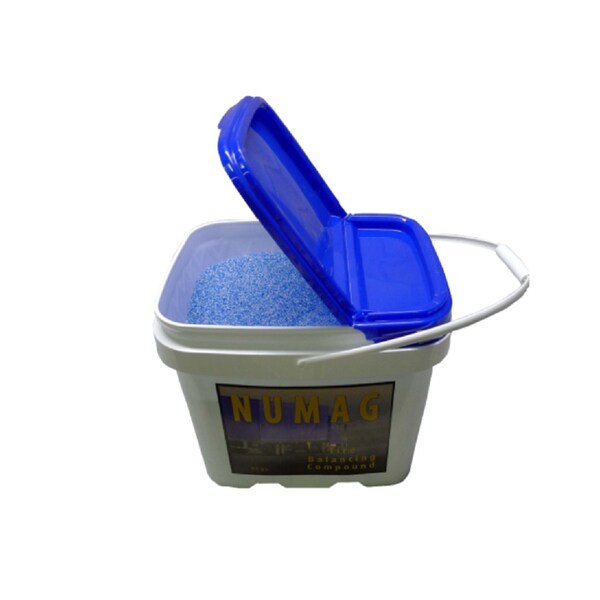 M. & R. Tire Products Inc Numag Balancing Compound - 8Kg Tub NMBR-TUB